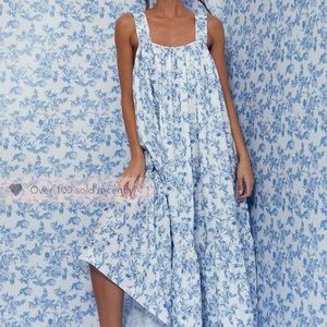 Lorna Luxe In The Style Maxi US size 0 UK 4